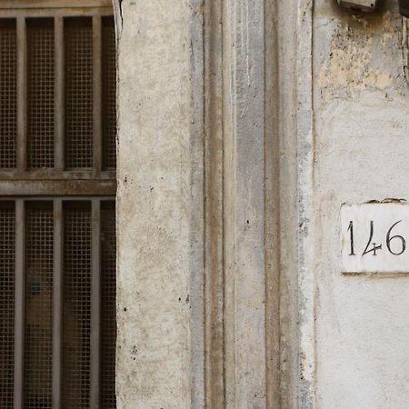 Cozy Apartment In Piazza Cavour By Wonderful Italy ナポリ エクステリア 写真
