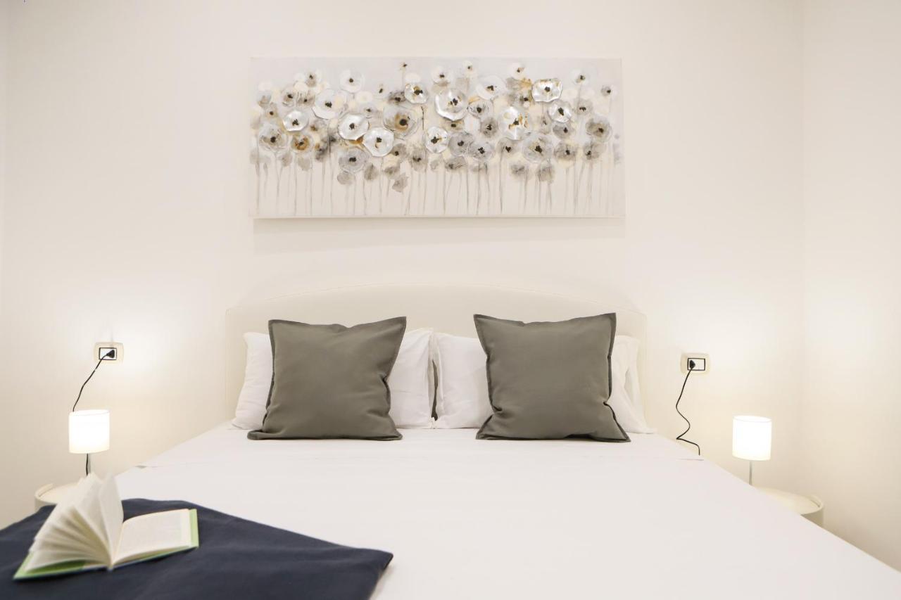Cozy Apartment In Piazza Cavour By Wonderful Italy ナポリ エクステリア 写真