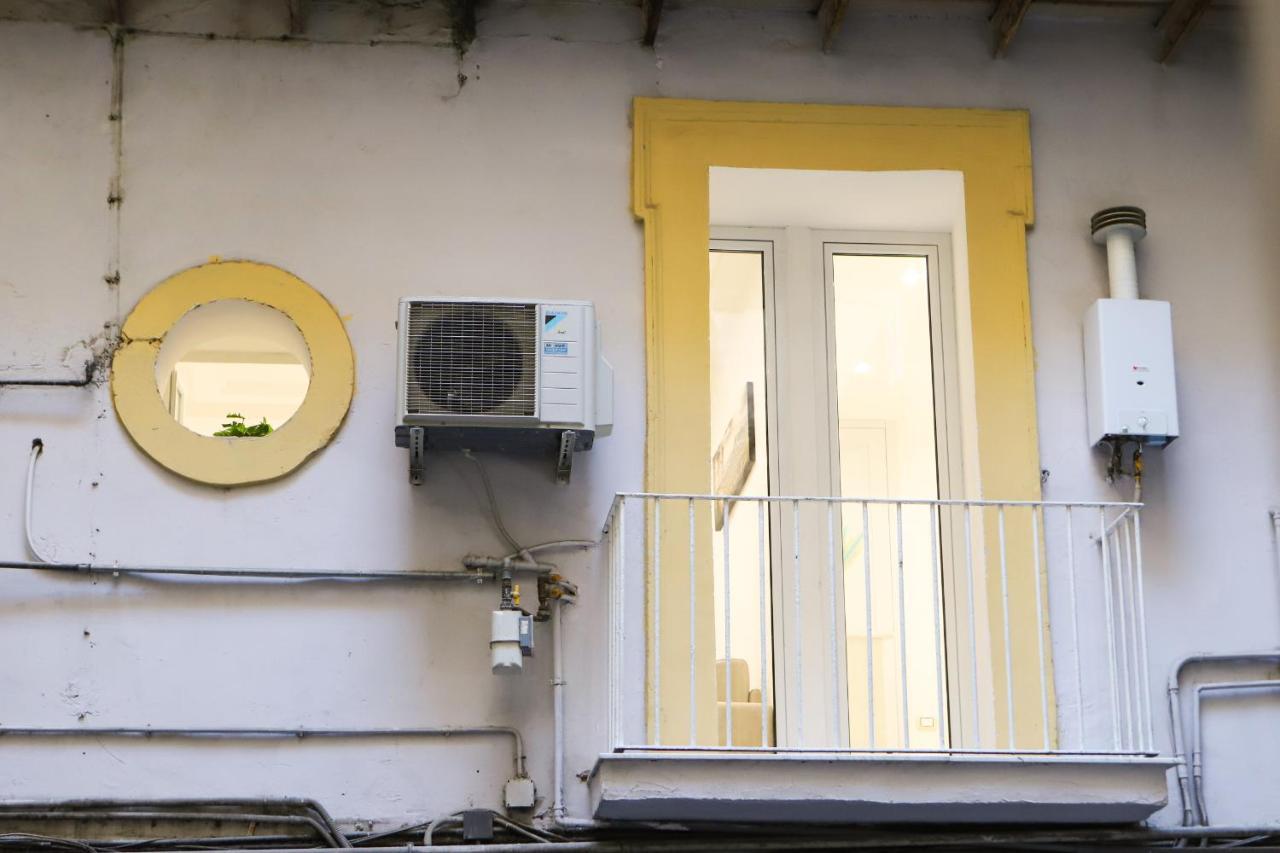 Cozy Apartment In Piazza Cavour By Wonderful Italy ナポリ エクステリア 写真